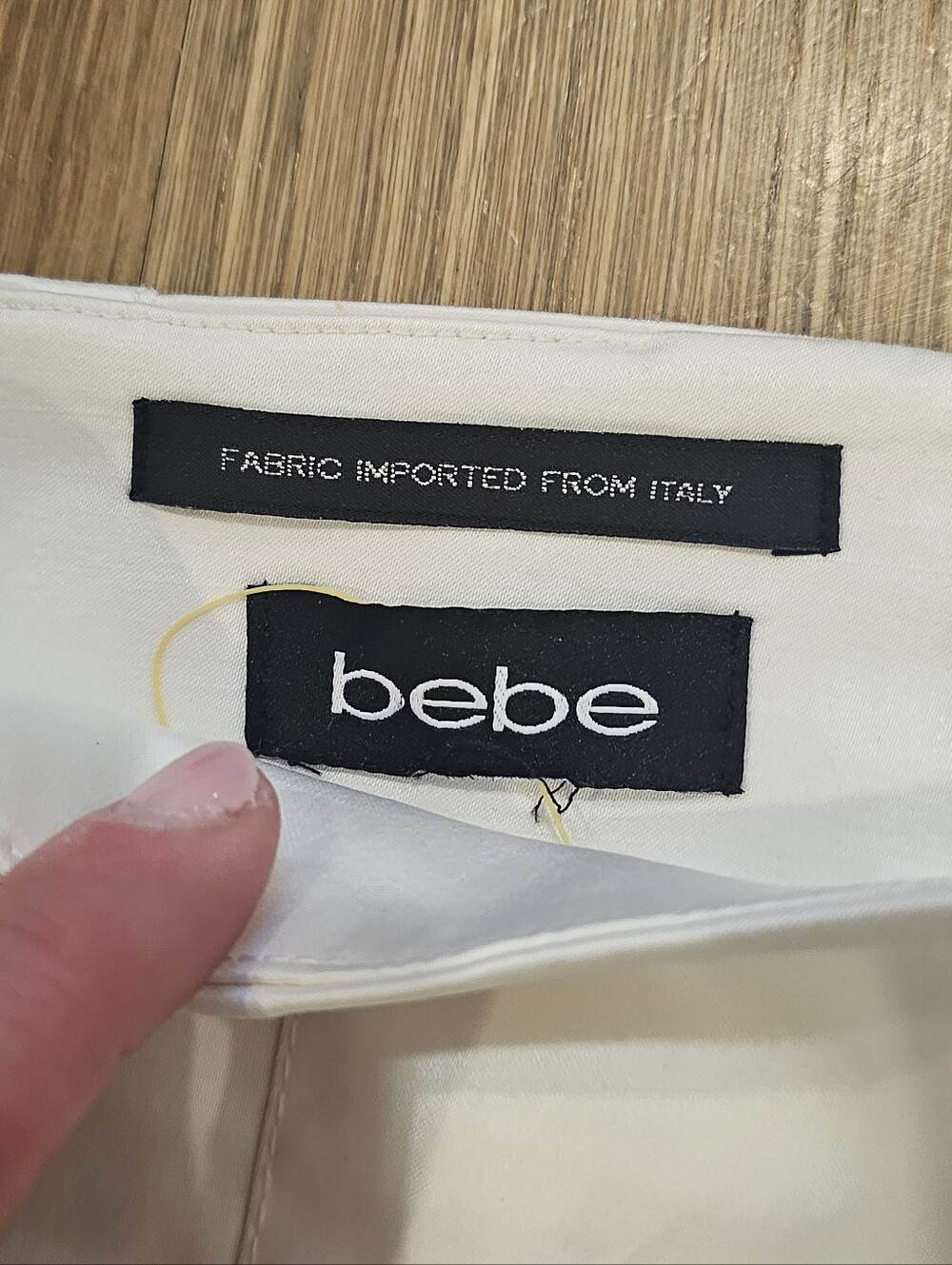Bebe White Pencil Skirt | Small